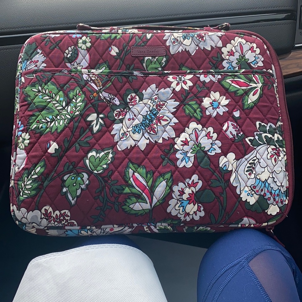 Vera Laptop Case